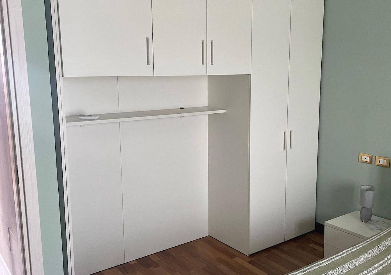 La Magnolia Apartaments IV Tulip Desenzano del Garda Ngoại thất bức ảnh